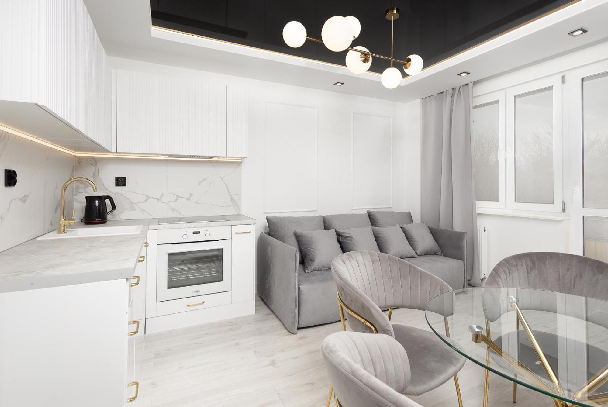 Luksusowy W Poblizu Basen,galeria,silownia,lotnisko 8min Apartment Radom